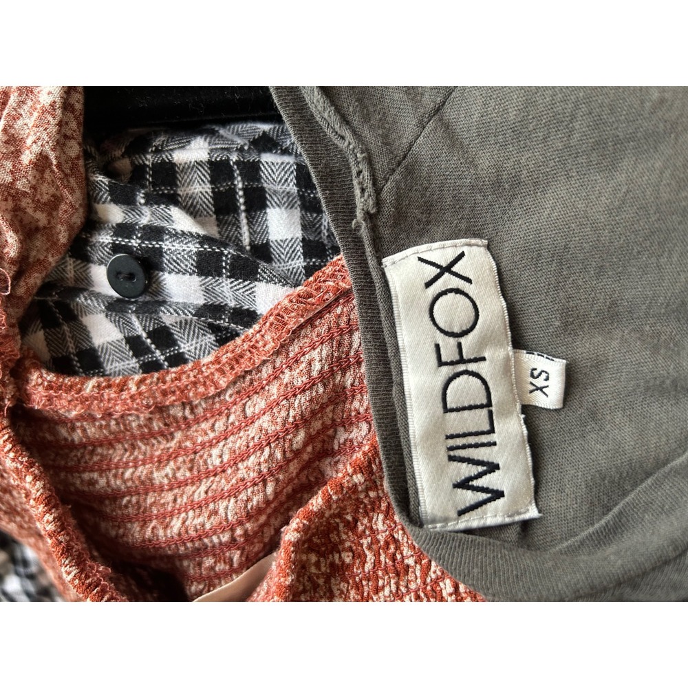 Wildfox This Mermaid Likes Asymmetrical Deconstructed Graphic Tee Gray XS - Picture 5 of 6